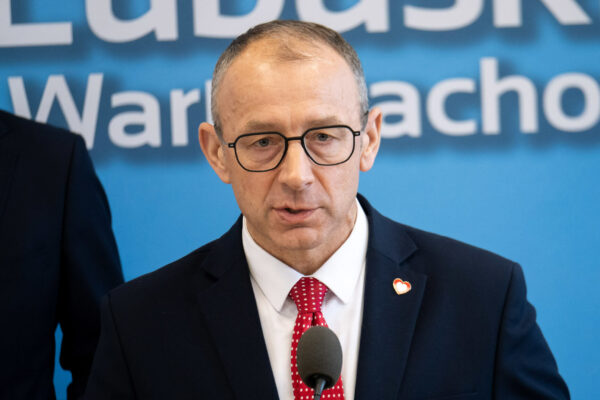 Żałoba narodowa 26 kwietnia. Wojewoda lubuski odwołuje imprezy Żałoba narodowa Lubuskie 26 kwietnia - Żałoba narodowa a imprezy