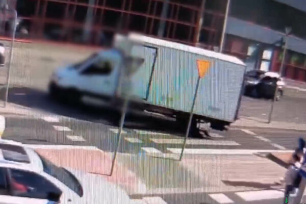 Haniebny manewr kierowcy - Policja Zielona Góra