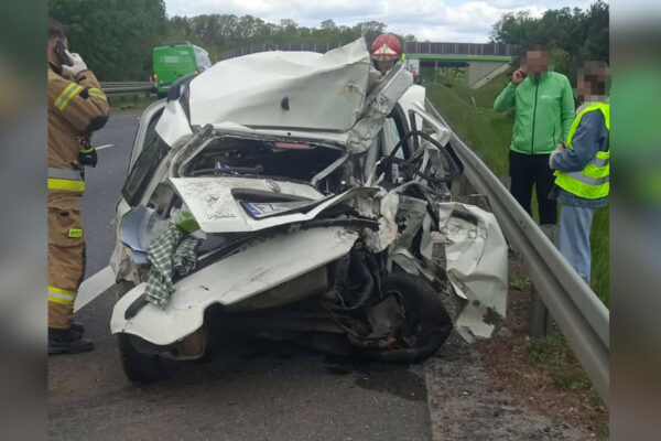 Wypadek na S3 koło Zielonej Góry. Droga zablokowana (ZDJĘCIA) Wypadek na S3 - Sytuacja na S3