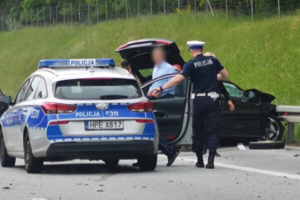 Wypadek na S3 koło Nowej Soli. Wysłano śmigłowiec LPR. Droga zablokowana Wypadek na S3 - Wypadek Nowa Sól