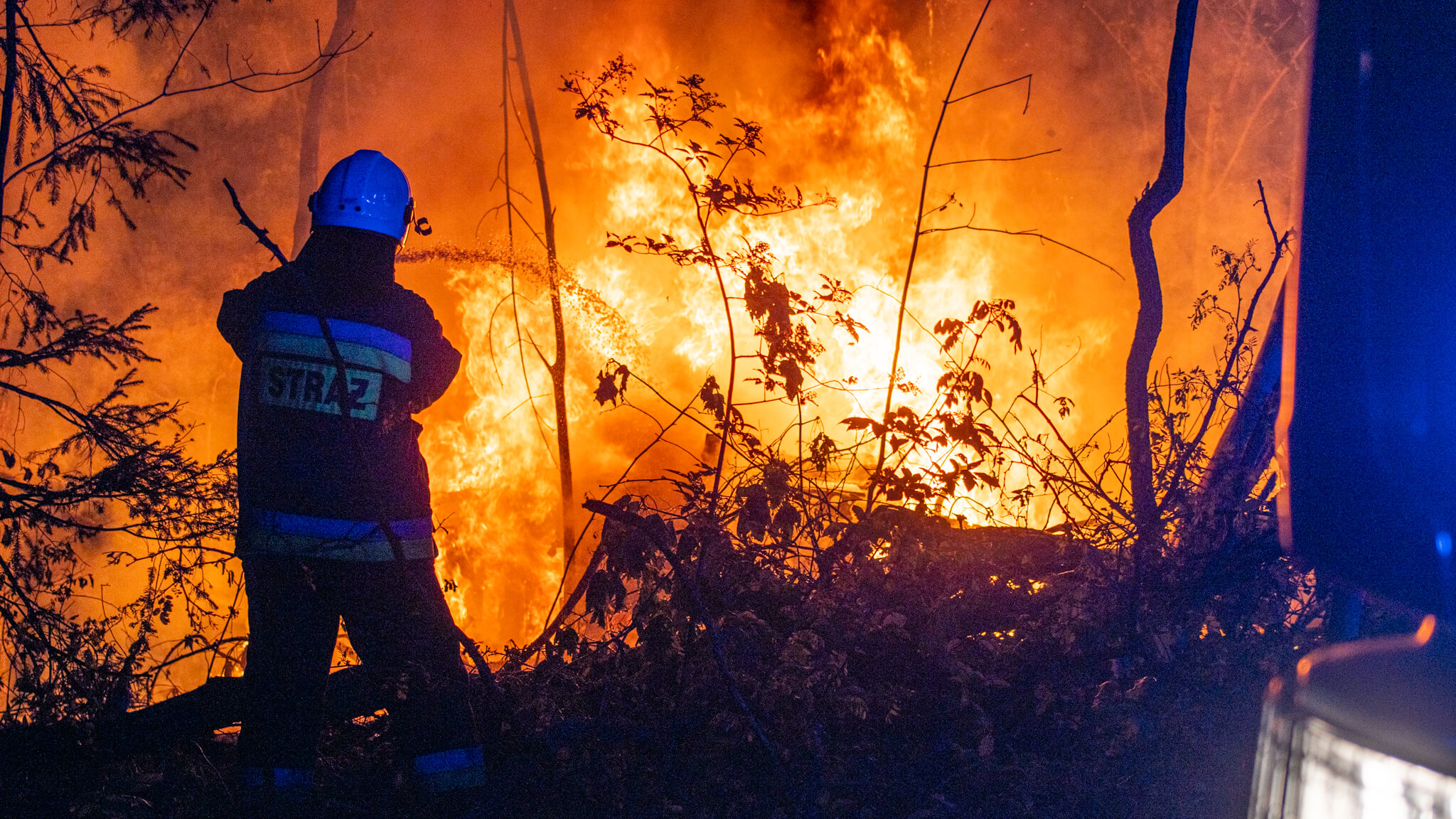 Wypadek Świdnica - Wypadek Zielona Góra - Auto w płomieniach