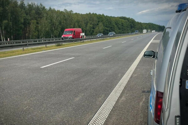 Jechał pod prąd autostradą A2. Szokujące zachowanie 68-latka Jechał pod prąd Autostrada A2