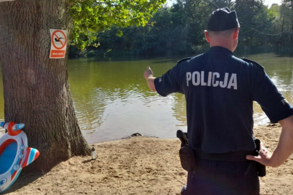 Dwa utonięcia w rejonie Zielonej Góry. Policja apeluje: nie kąpcie się w „dzikich” miejscach! Utonięcia Zielona Góra - Dzikie kąpieliska