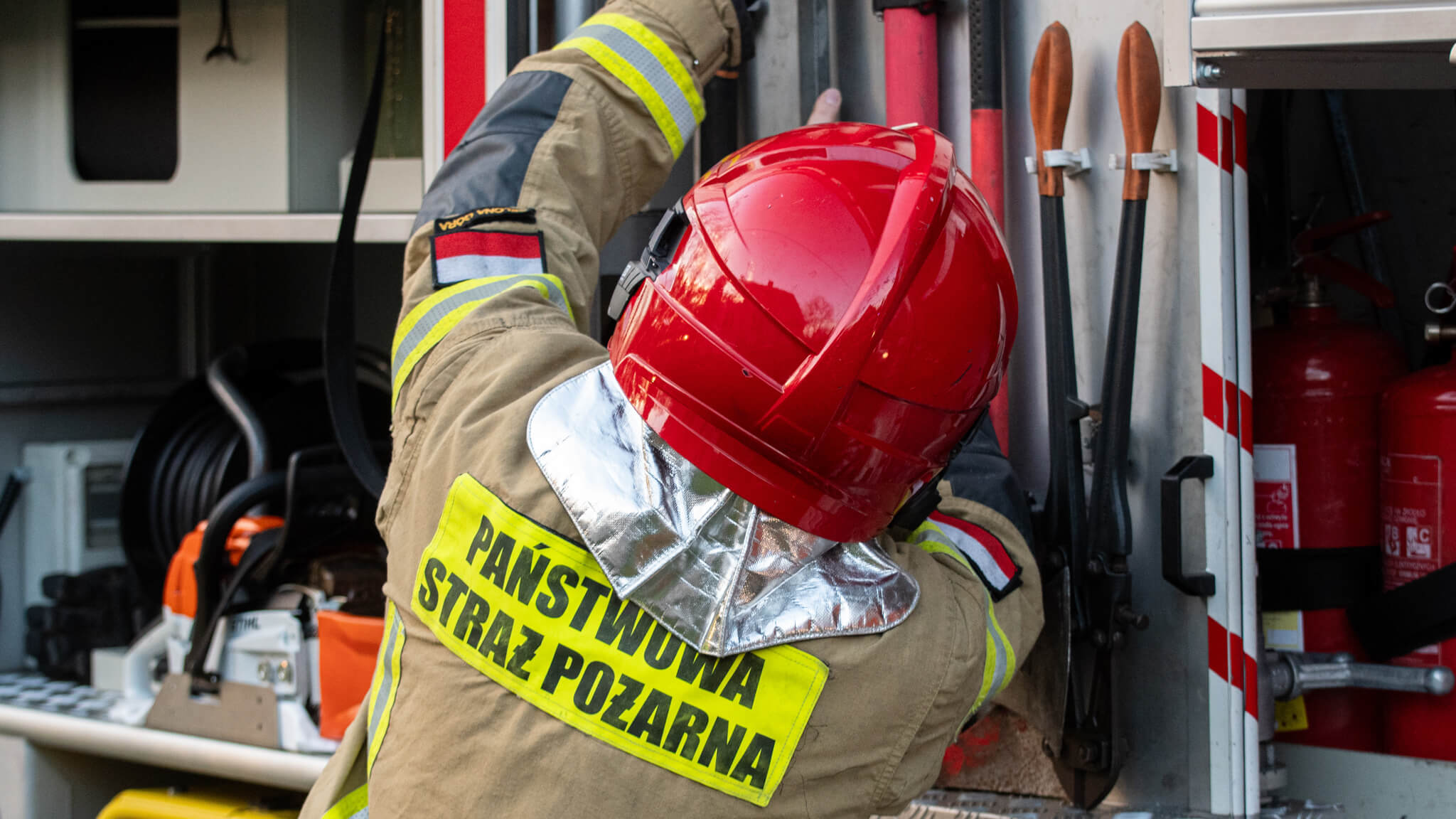Wpadł do studni Wymiarki - Straż pożarna Żagań