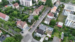 Tragiczny wypadek w Żarach. Pasażer zginął pod kołami autobusu