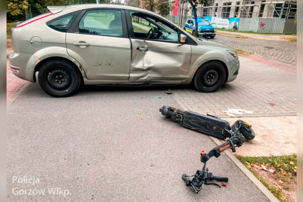 Poważny wypadek na hulajnodze elektrycznej. 17-latek ze złamaniami Wypadek hulajnoga elektryczna - Wypadek Gorzów
