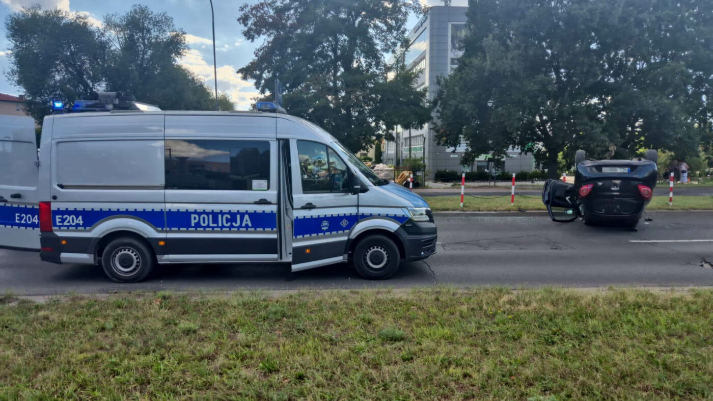 Wypadek Zielona Góra - Dachowanie Zielona Góra