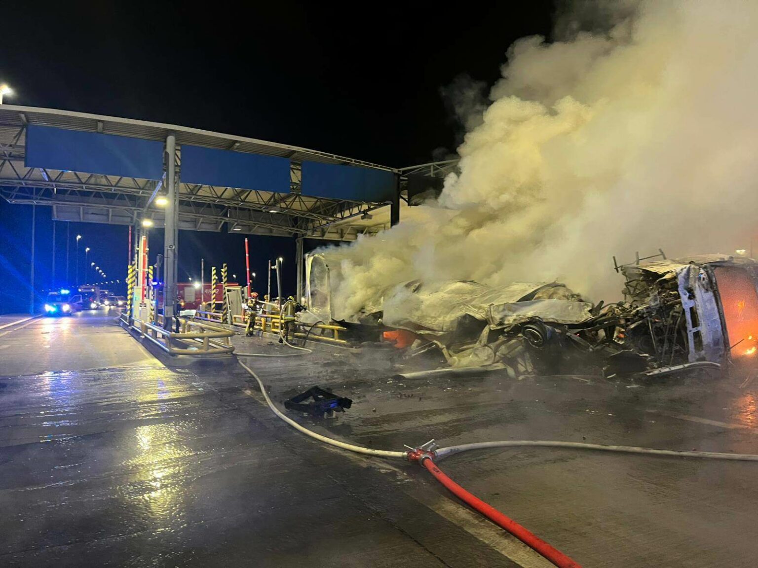 Wypadek na A2 - Wypadek A2 tir pożar