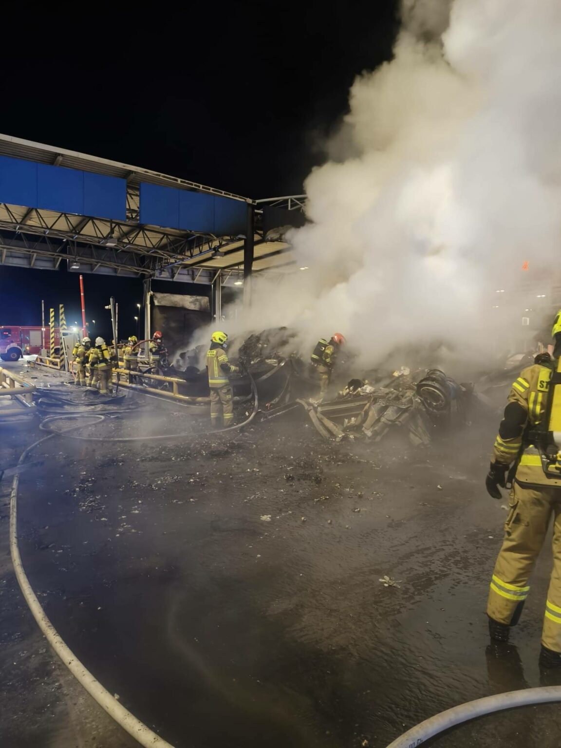 Wypadek na A2 - Wypadek A2 tir pożar