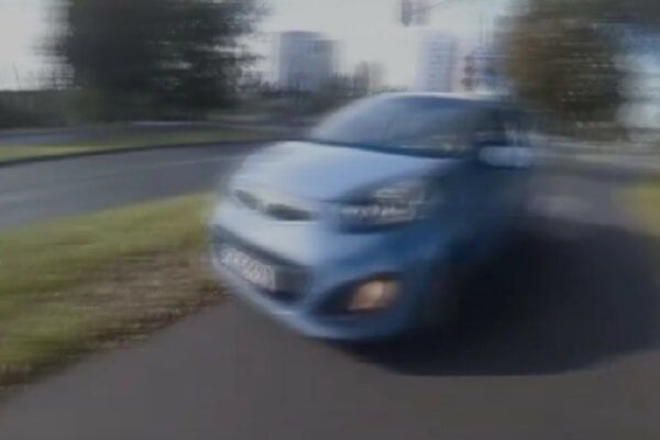 Auto na ścieżce rowerowej Zielona Góra
