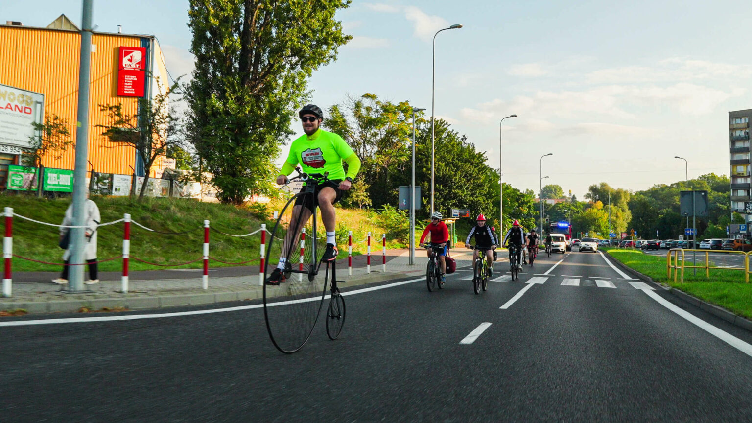 Łukasz Jęcz Strażak z Zielonej G&oacute;ry - Bicyklem dookoła Polski dla Emilka Jęcz