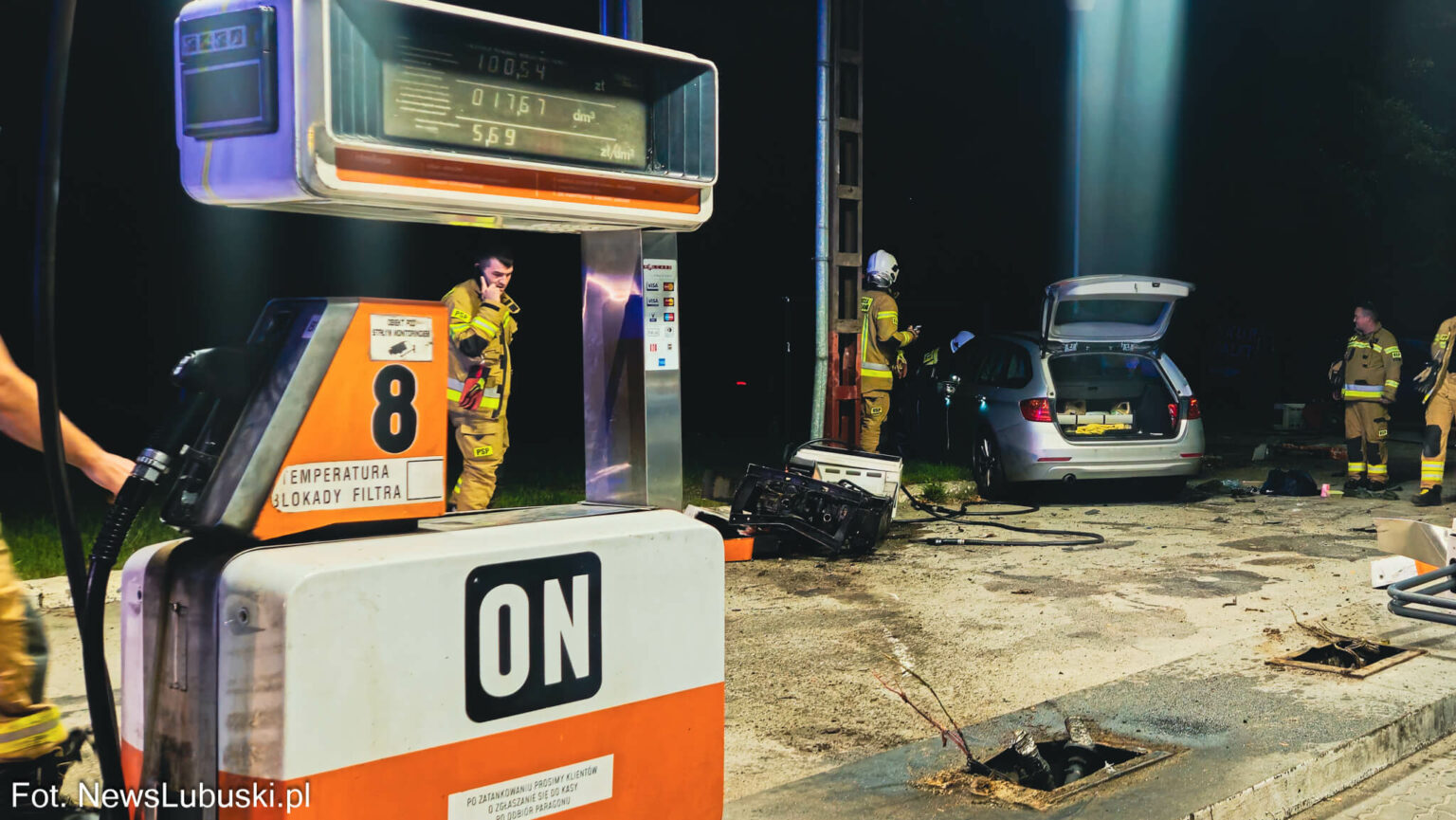 Pijany kierowca Świdnica - wypadek stacja paliw