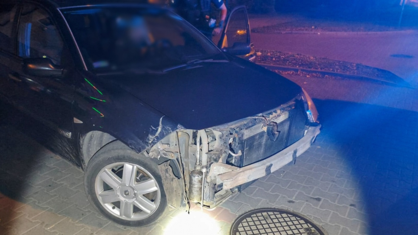 Jechał rozbitym autem Świebodzin - Policja Świebodzin