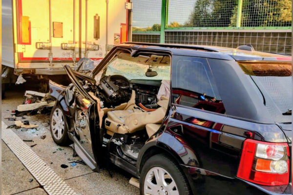 Wypadek na A2 Jordanowo - A2 zablokowana