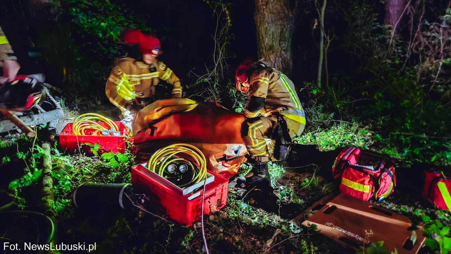 Wypadek Klępina - Wypadek Zielona G&oacute;ra. Mężczyzna przygnieciony przyczepą