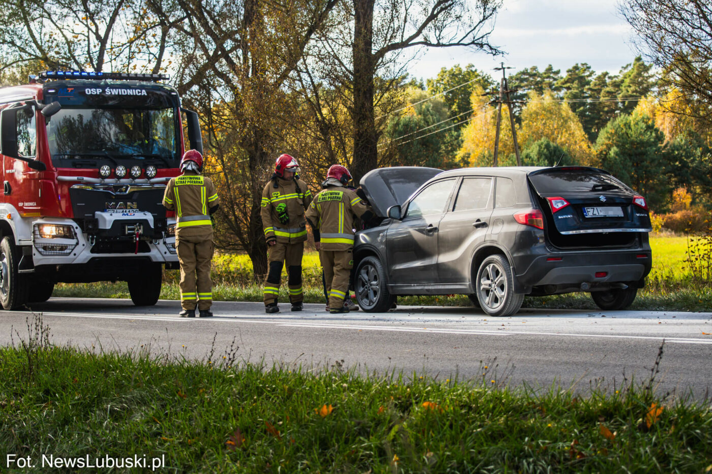 Pożar samochodu na DK27 - Pożar Świdnica Zielona Góra