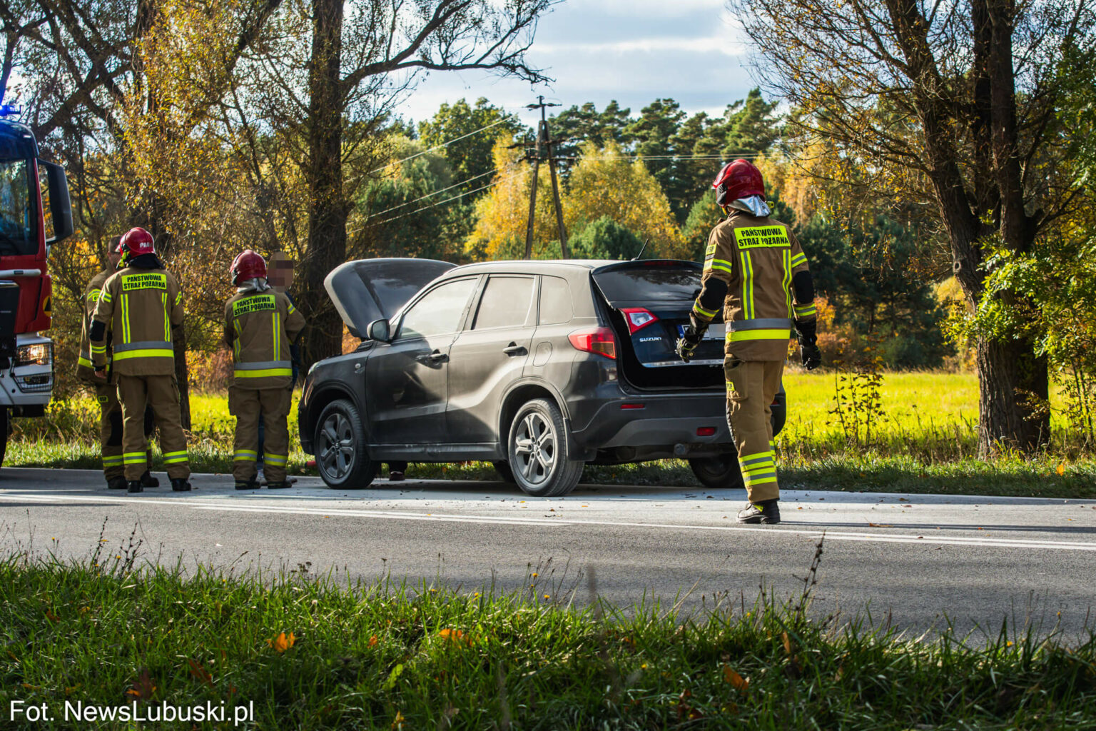 Pożar samochodu na DK27 - Pożar Świdnica Zielona G&oacute;ra