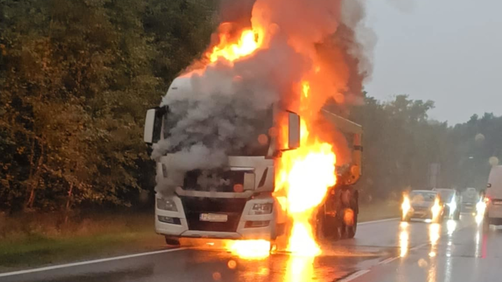 Pożar Zielona Góra - Pożar ciężarówki Zielona Góra