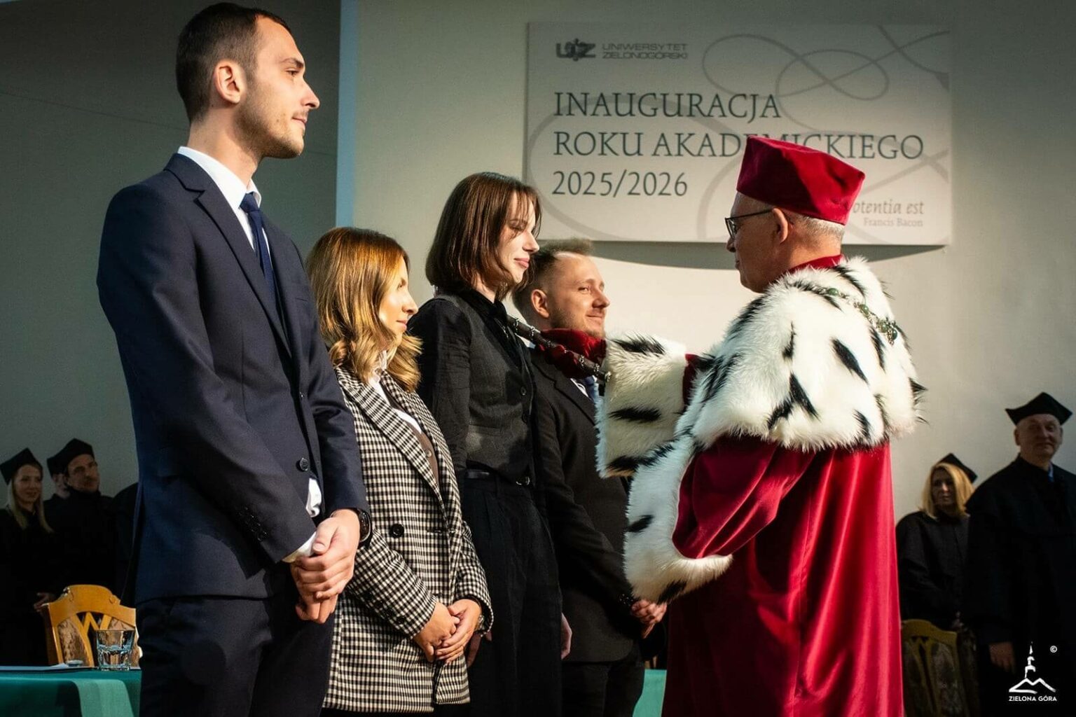 Uniwersytet Zielonog&oacute;rski - Rok akademicki 2025/2026