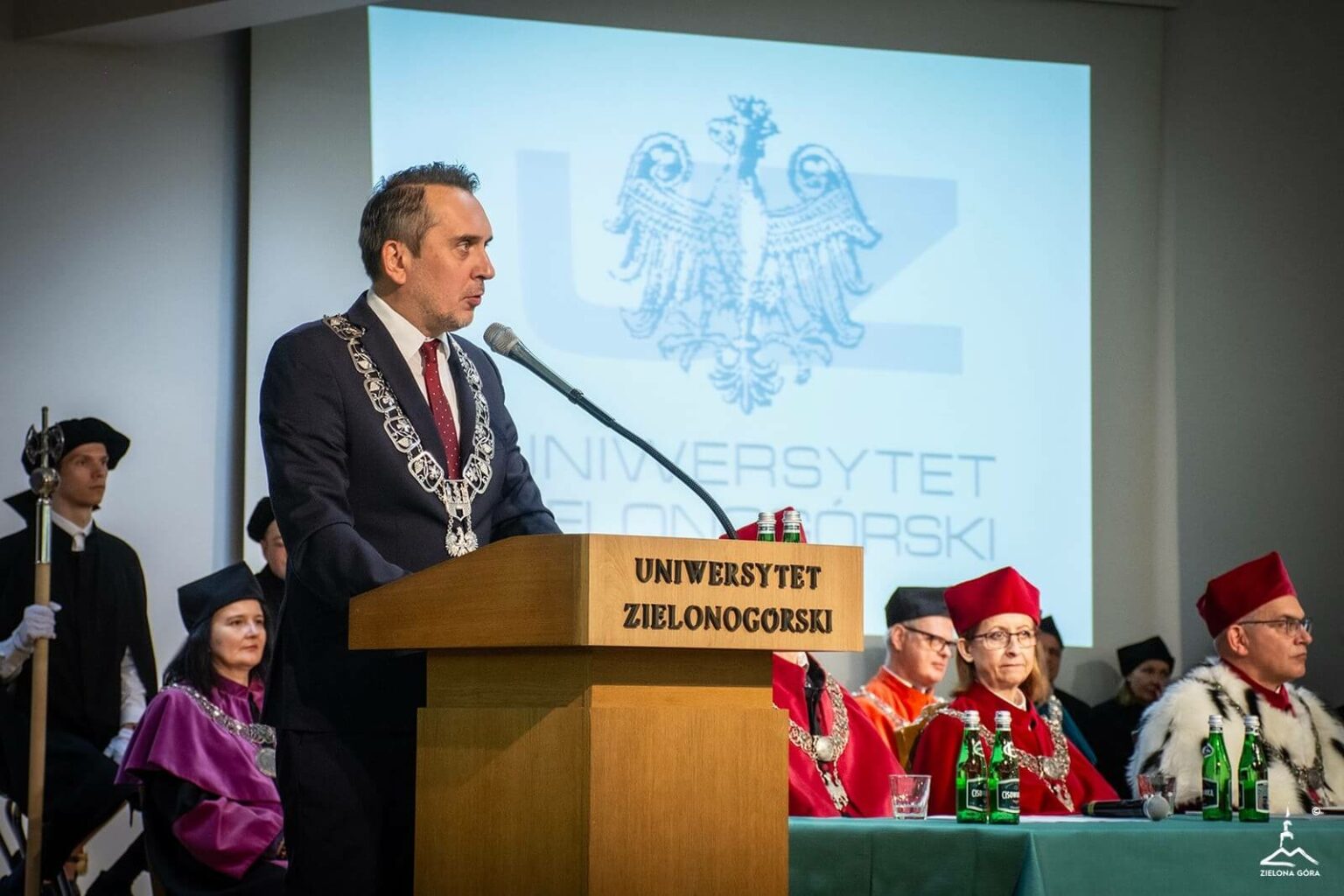 Uniwersytet Zielonog&oacute;rski - Rok akademicki 2025/2026