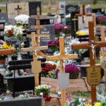 Wszystkich Świętych Lubuskie 2025 - Msze i procesje na cmentarzach Zielona Góra Gorzów