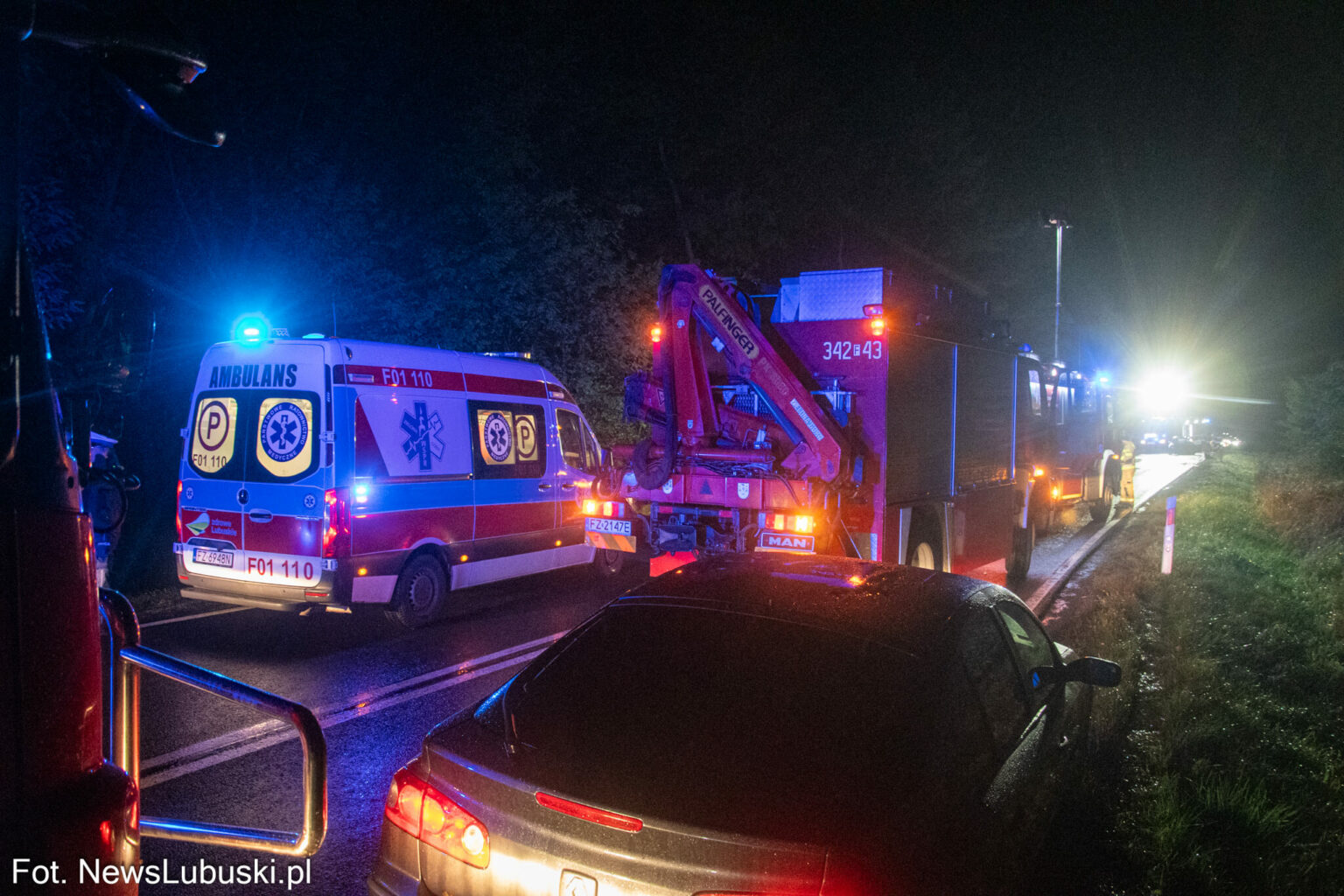 Wypadek na DK32 - Wypadek Zielona G&oacute;ra Leśni&oacute;w Wielki