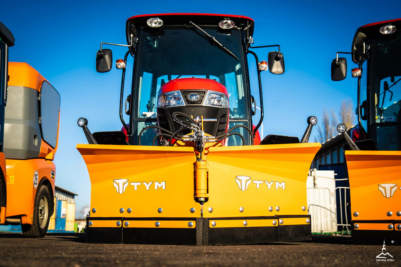 Akcja Zima Zielona Góra - odśnieżanie dróg. ZGK Zielona Góra