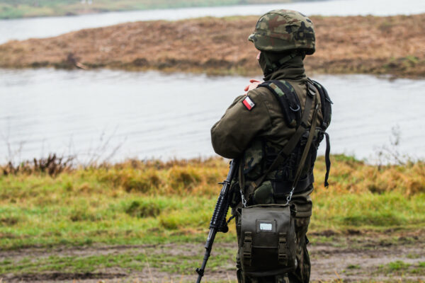 akt dywersji, dywersja - co to znaczy akt dywersji