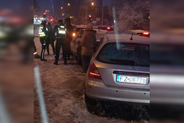 Kolizja Zielona Góra - Wypadek Zielona Góra. Śnieg Zielona Góra