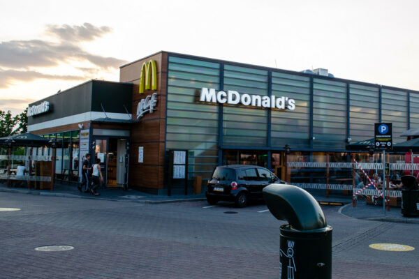 mcdonald 11 listopada czy jest otwarty - godziny otwarcia mcdonald