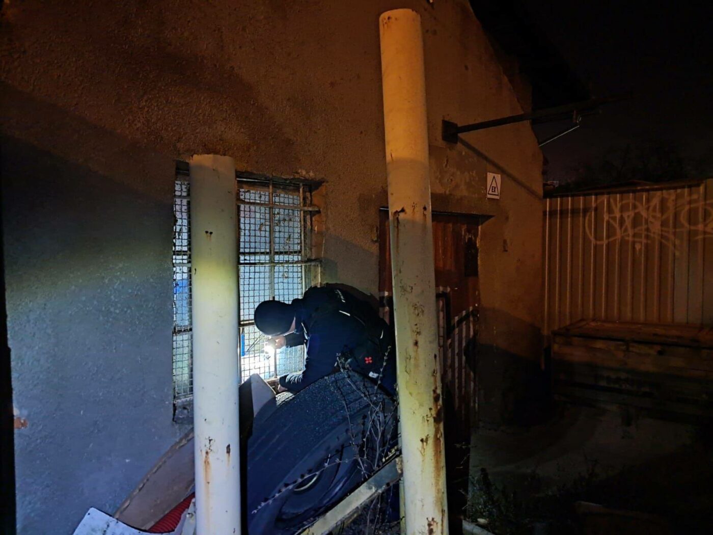 bezdomni zimą pustostany - policja Zielona Góra