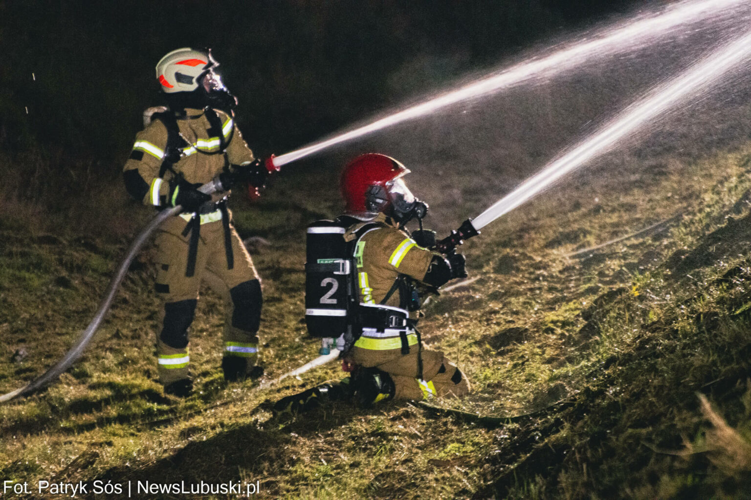 Pożar na DK32 - Pożar Zielona G&oacute;ra. Utrudnienia na DK32
