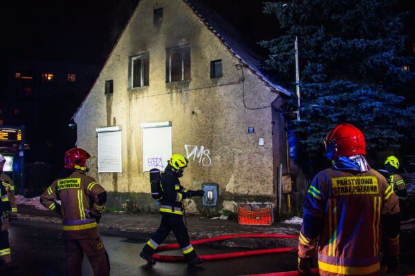Pożar Zielona Góra Batorego - Straż pożarna Zielona Góra