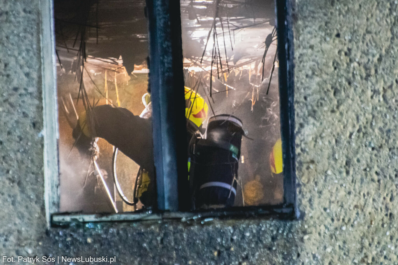 Pożar Zielona G&oacute;ra Batorego - Straż pożarna Zielona G&oacute;ra
