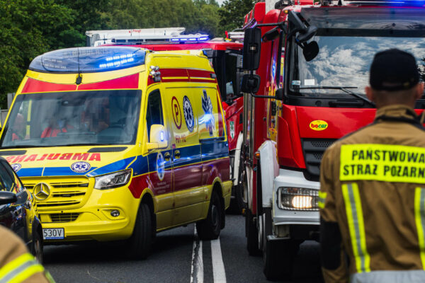 Wypadek na DK12 - Wypadek Marszów. Wypadek karetki