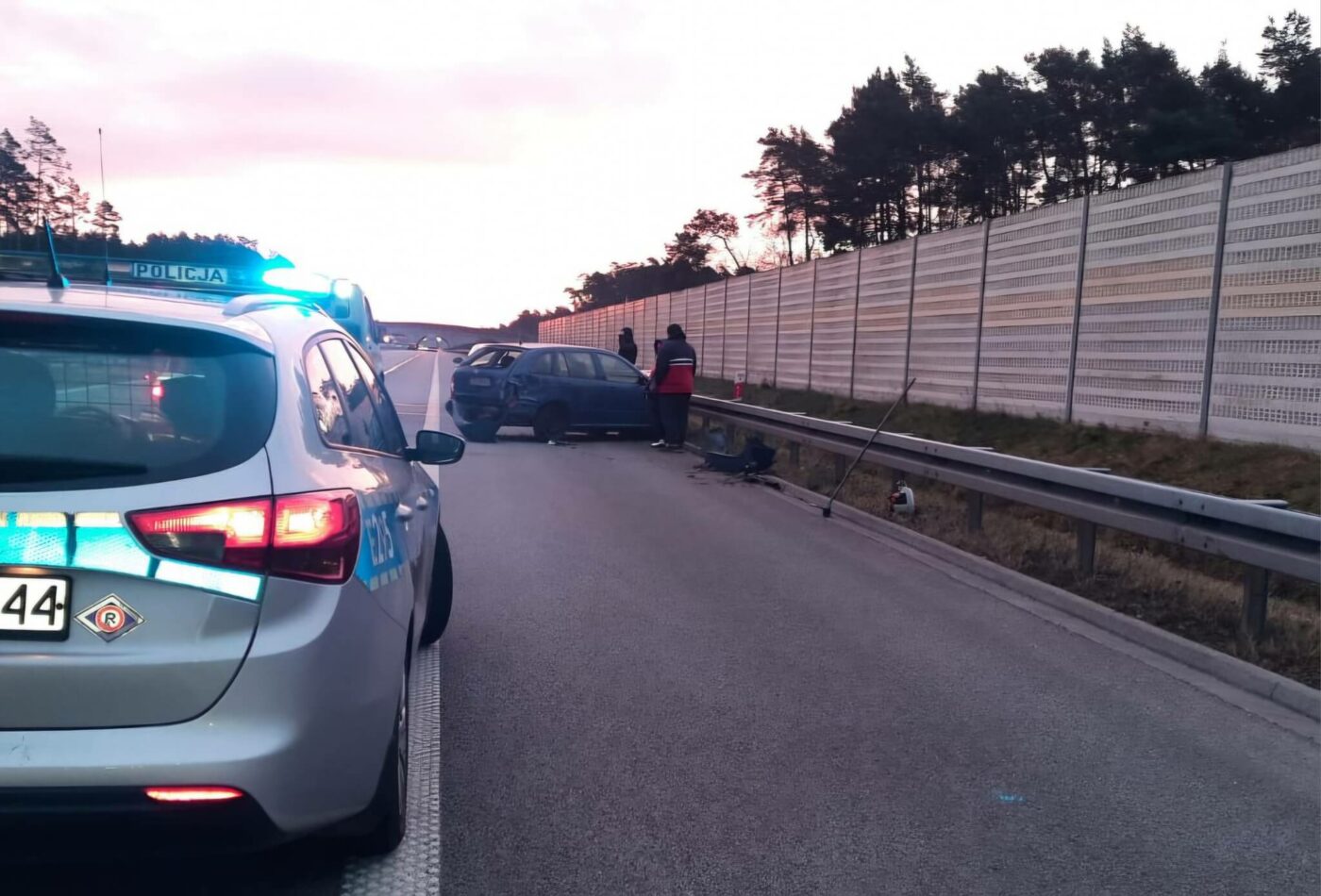 Wypadek na S3 - Wypadek Zielona Góra. Sytuacja na S3 uderzył w bariery