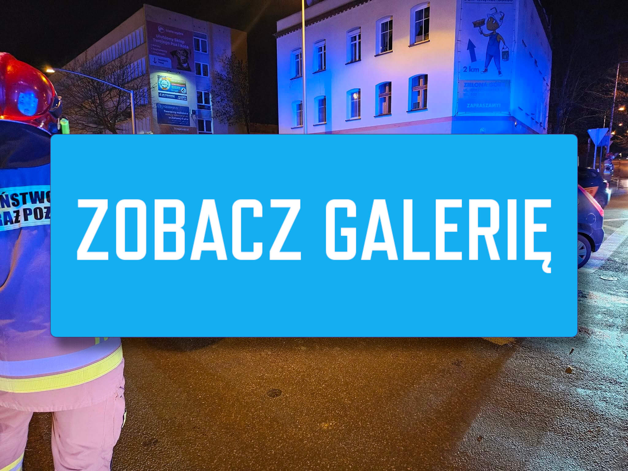 Wypadek w Zielonej Górze. Rozbite osobówki na skrzyżowaniu Wypadek Zielona Góra Kożuchowska - Wypadek osobówek Zielona Góra