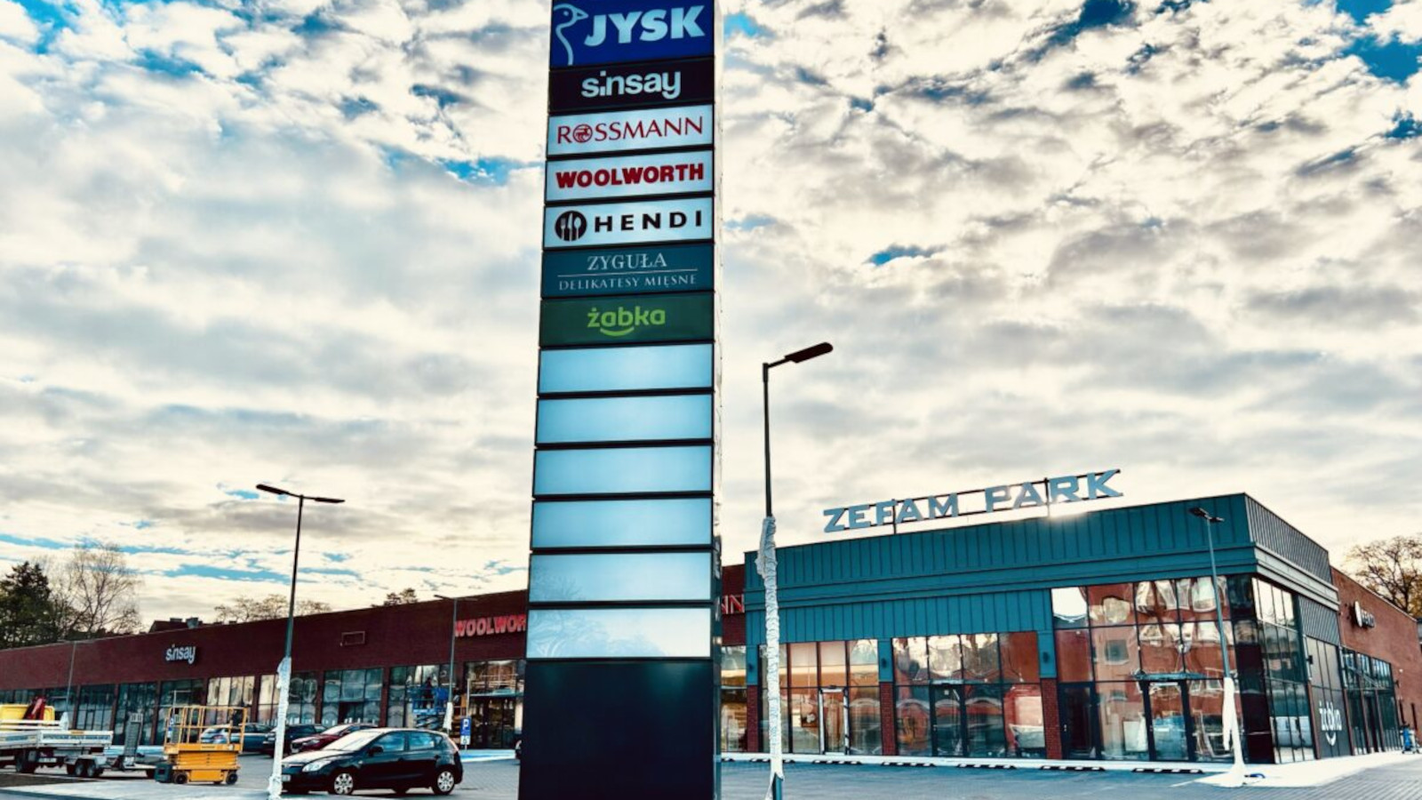 Nowa galeria handlowa Zielona Góra - otwarcie Zefam Park sklepy
