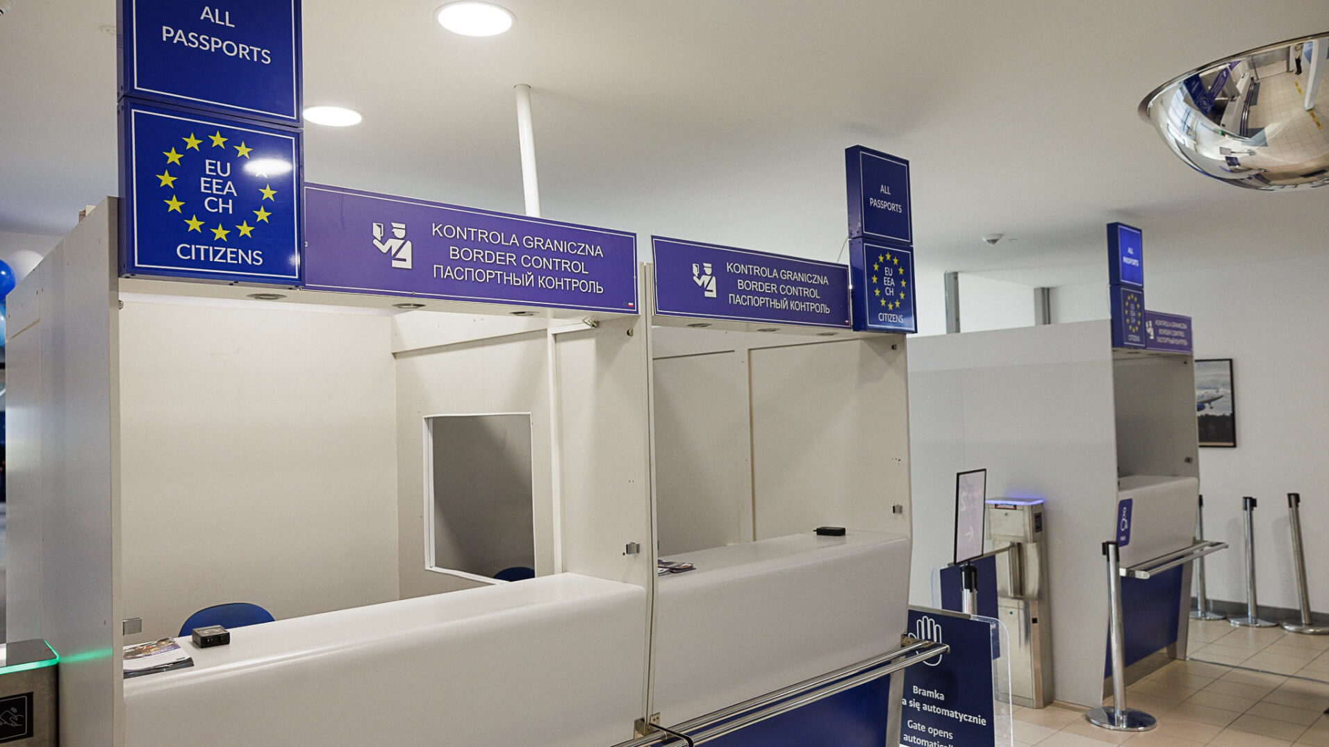 Lotnisko Zielona Góra-Babimost - nowa hala odlotów. strefa Non-Schengen