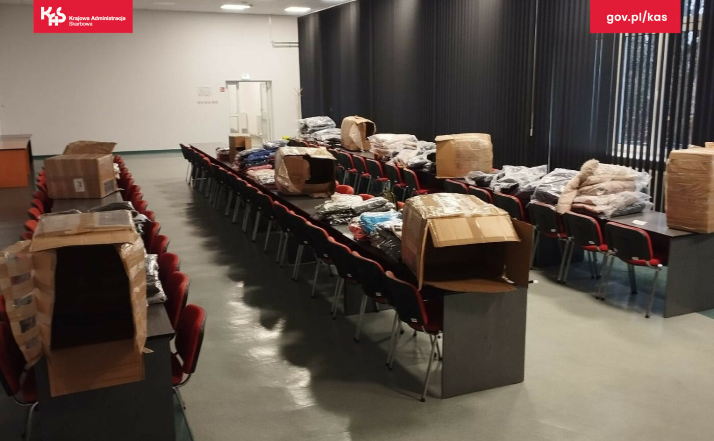 niebezpieczne zabawki - podrabiana odzież. KAS Lubuskie