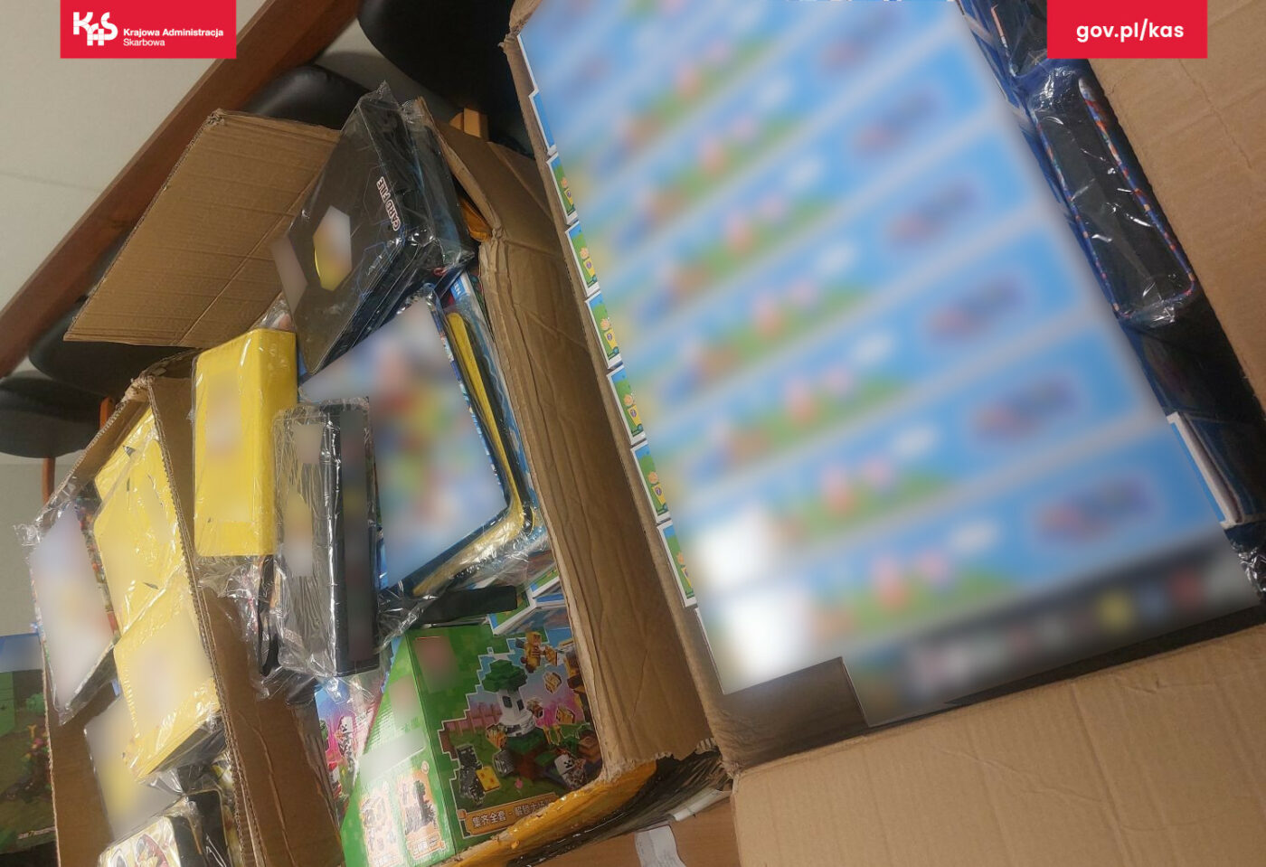 niebezpieczne zabawki - podrabiana odzież. KAS Lubuskie