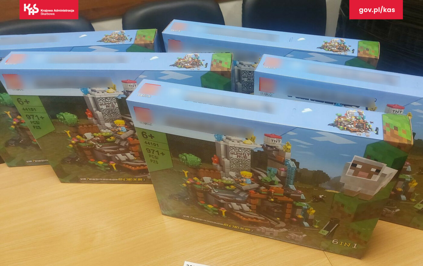 niebezpieczne zabawki - podrabiana odzież. KAS Lubuskie