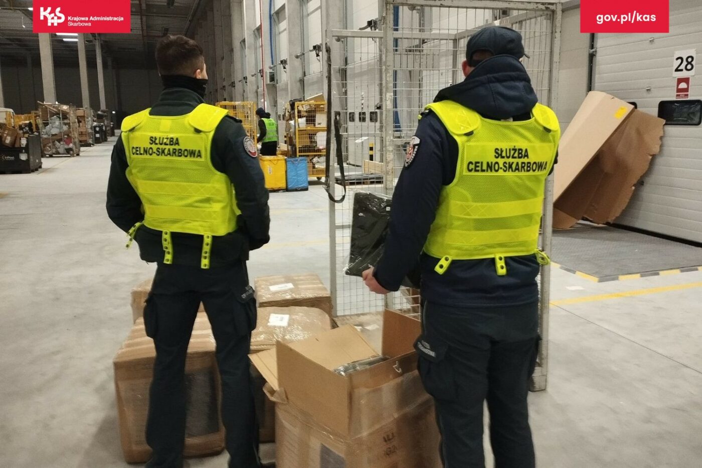 niebezpieczne zabawki - podrabiana odzież. KAS Lubuskie