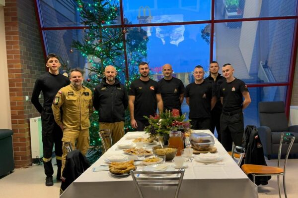 wigilia na służbie - lubuscy strażacy Wigilia