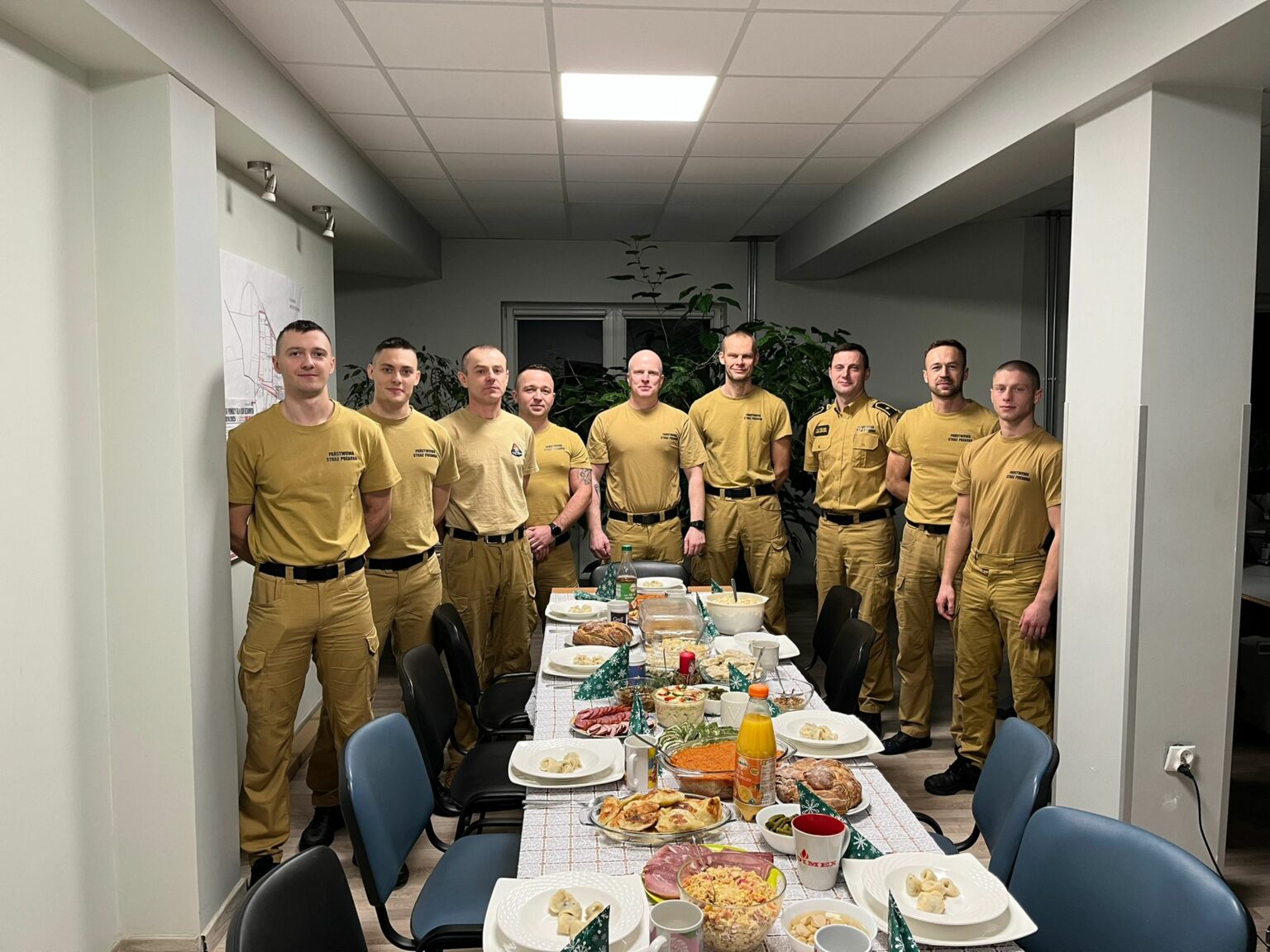 wigilia na służbie - lubuscy strażacy Wigilia