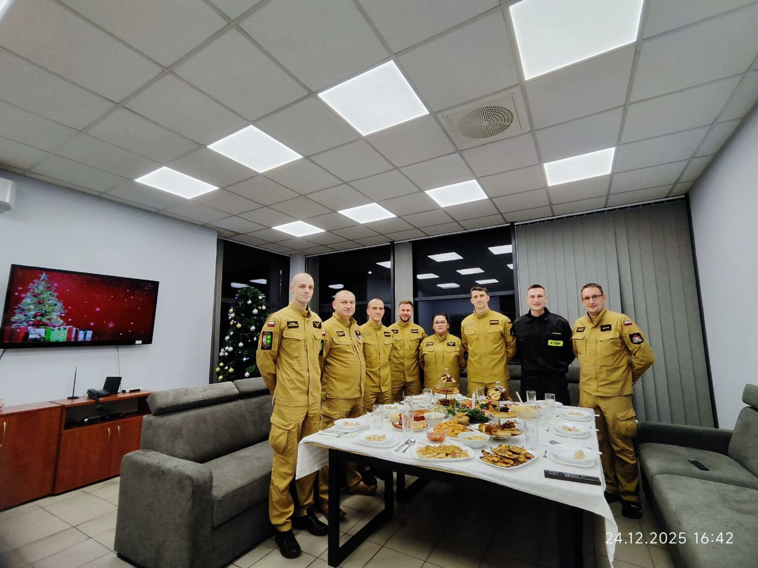 wigilia na służbie - lubuscy strażacy Wigilia