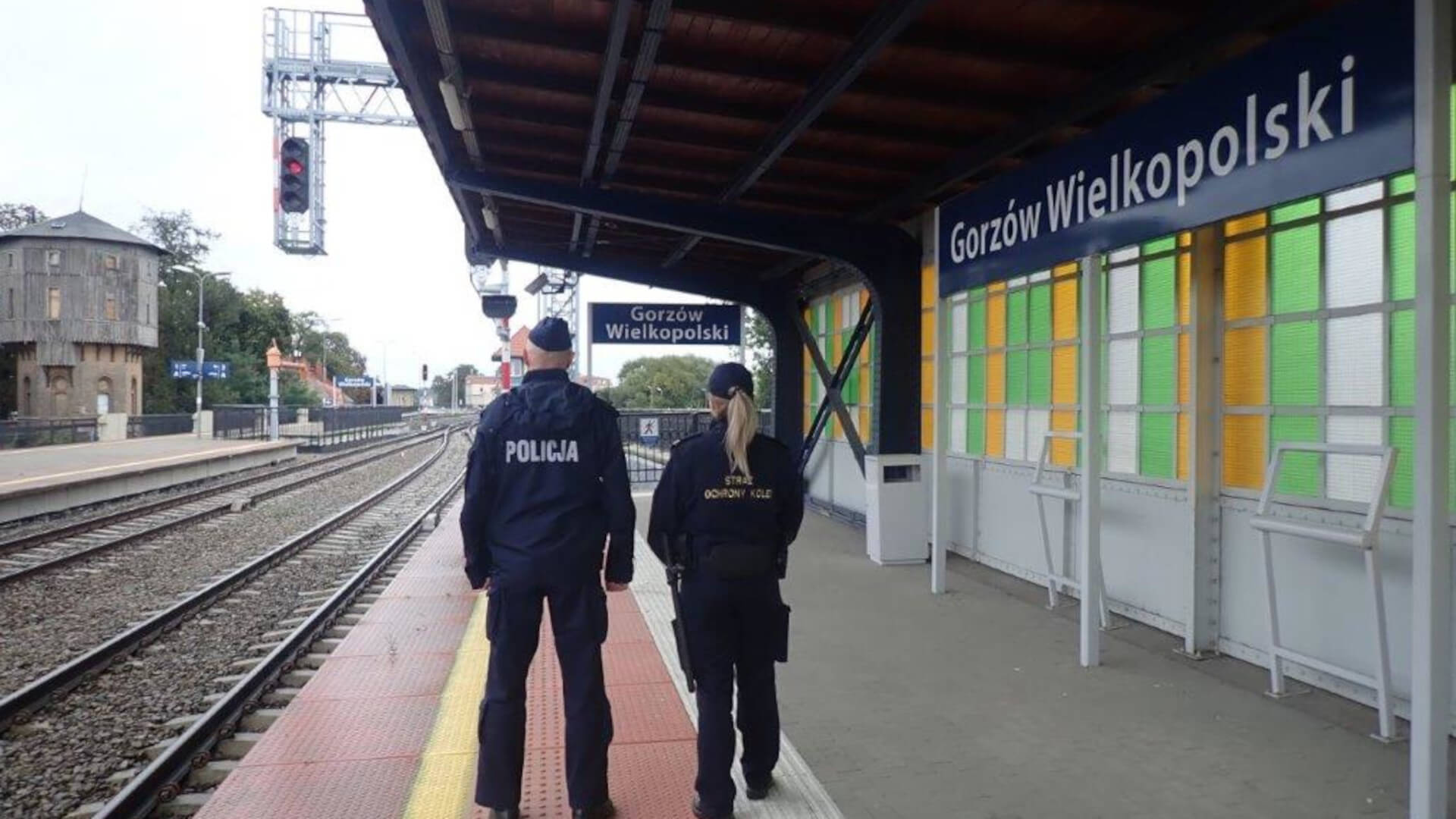 dworzec PKP Gorzów - agresor na dworcu Straż Ochrony Kolei