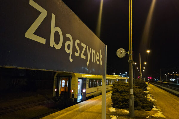 poważna awaria kolei Zbąszynek - zerwana sieć trakcyjna