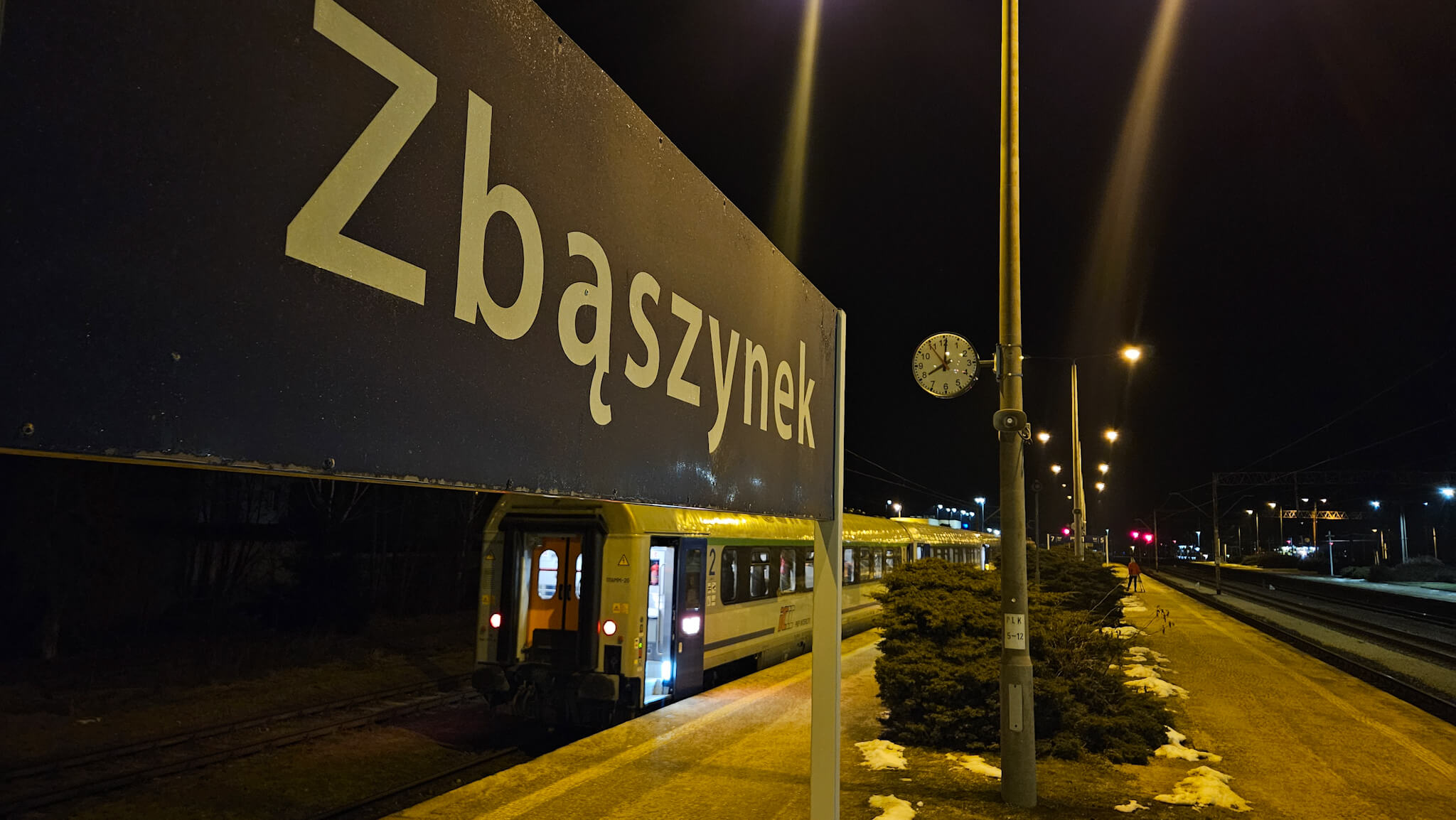 poważna awaria kolei Zbąszynek - zerwana sieć trakcyjna