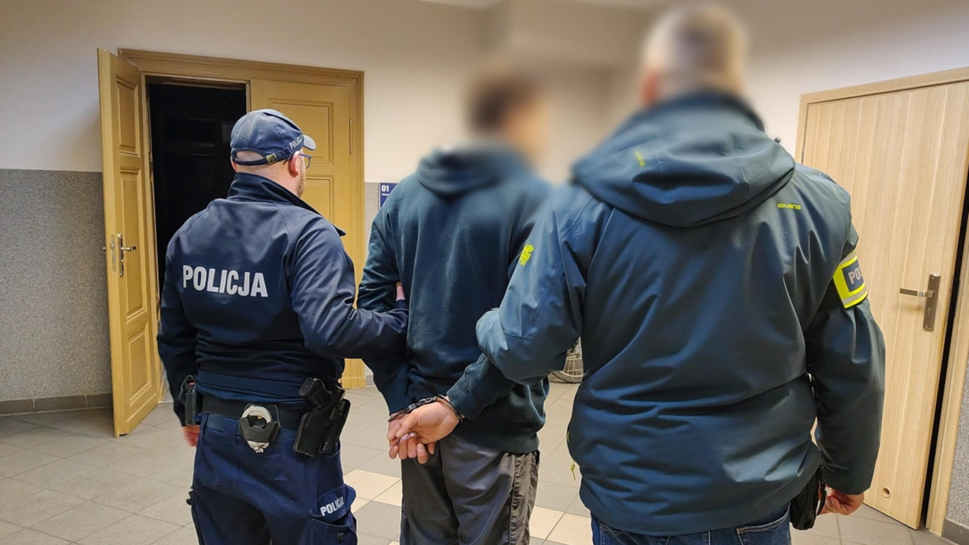 kradzież na budowie biblioteki w Szprotawie - policja Szprotawa zatrzymanie